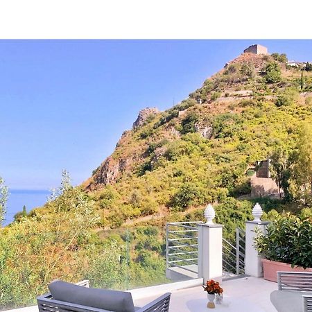 Suite Apartments Branco - Infinity Pool & Sea View - 5 Minuti Dal Centro Таорміна Екстер'єр фото