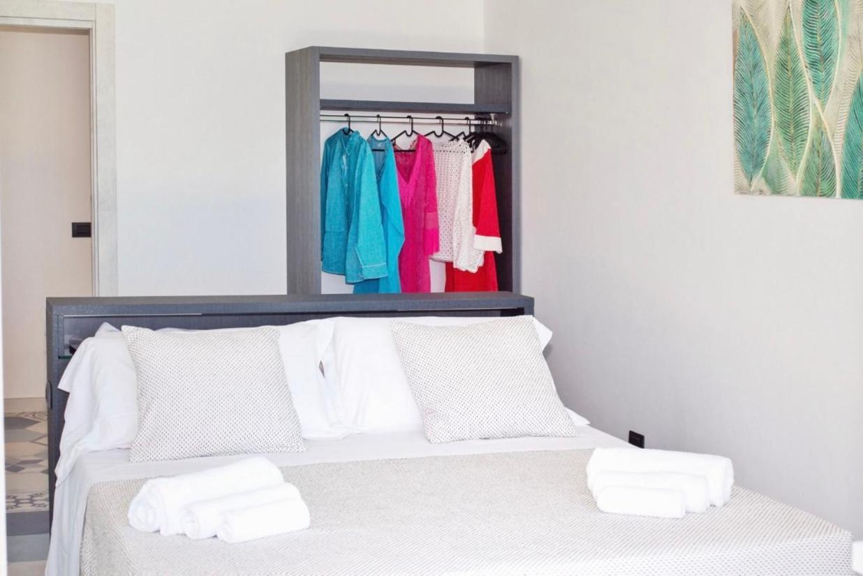 Suite Apartments Branco - Infinity Pool & Sea View - 5 Minuti Dal Centro Таорміна Екстер'єр фото