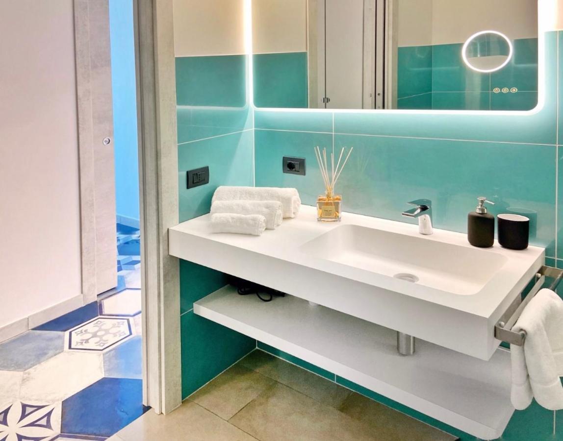 Suite Apartments Branco - Infinity Pool & Sea View - 5 Minuti Dal Centro Таорміна Екстер'єр фото